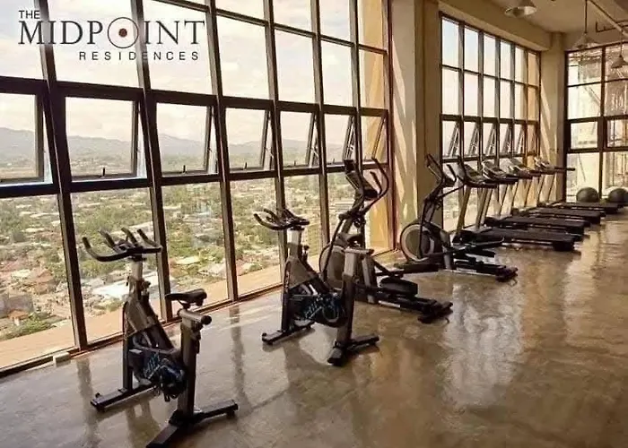1 Bedroom For Rent,in Ph Apartment